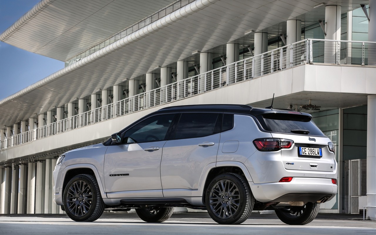 Jeep Compass 2021: nuove immagini ufficiali