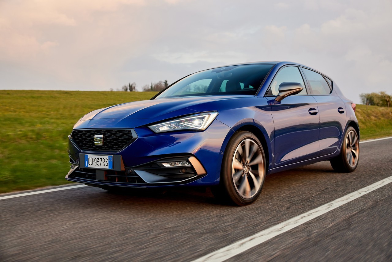 Seat Leon hatchback e Sportstourer TGI 2021: primo contatto