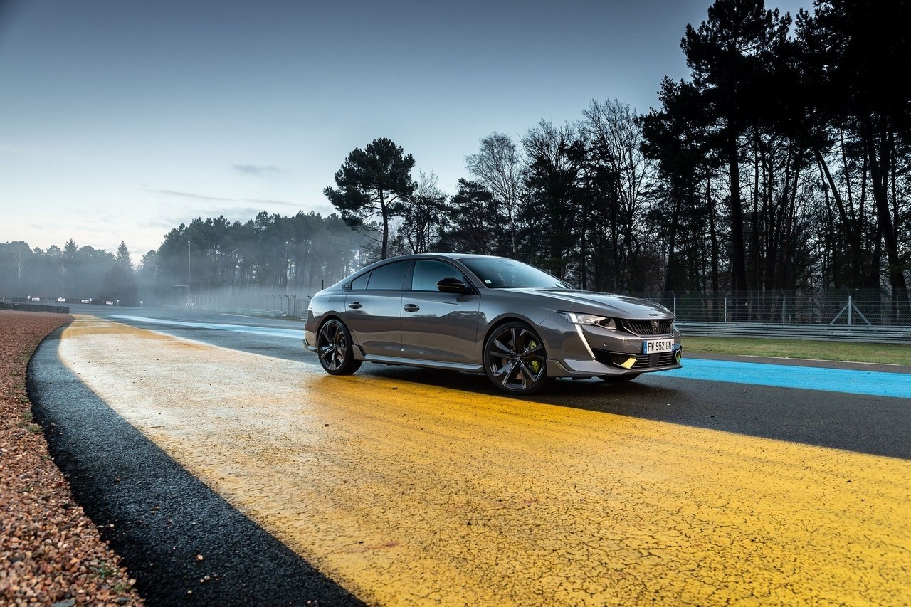 Peugeot 508 Peugeot Sport Engineered 2021: nuove immagini ufficiali