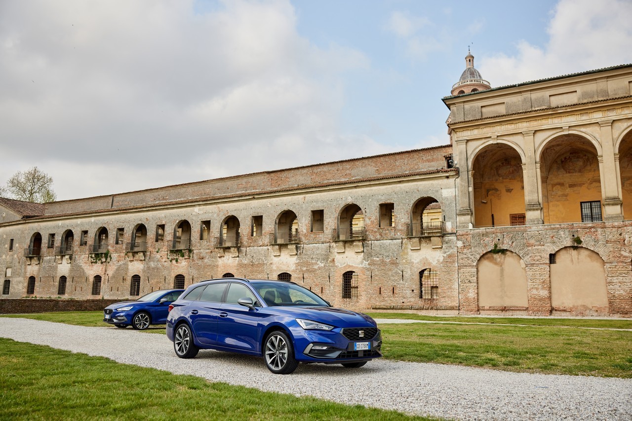 Seat Leon hatchback e Sportstourer TGI 2021: primo contatto