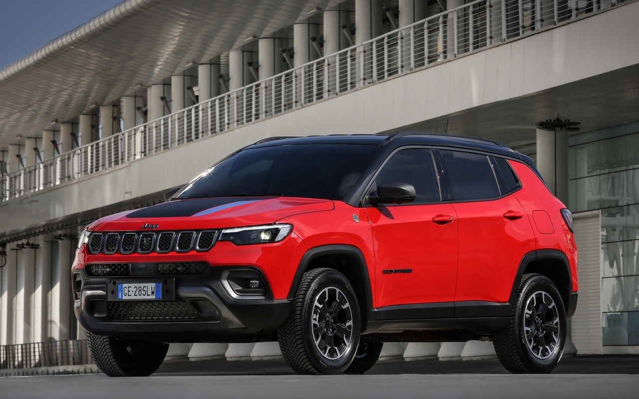 Jeep Compass 2021: nuove immagini ufficiali