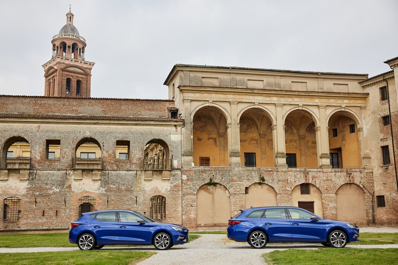 Seat Leon hatchback e Sportstourer TGI 2021: primo contatto