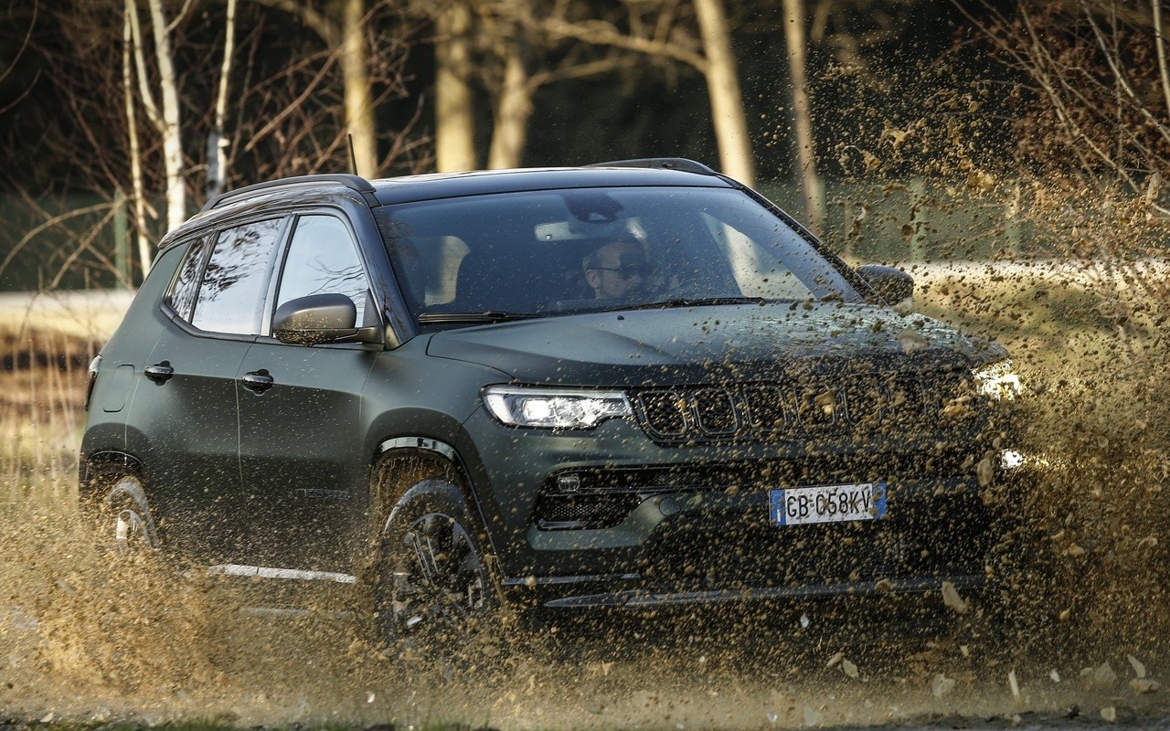 Jeep Compass 2021: nuove immagini ufficiali