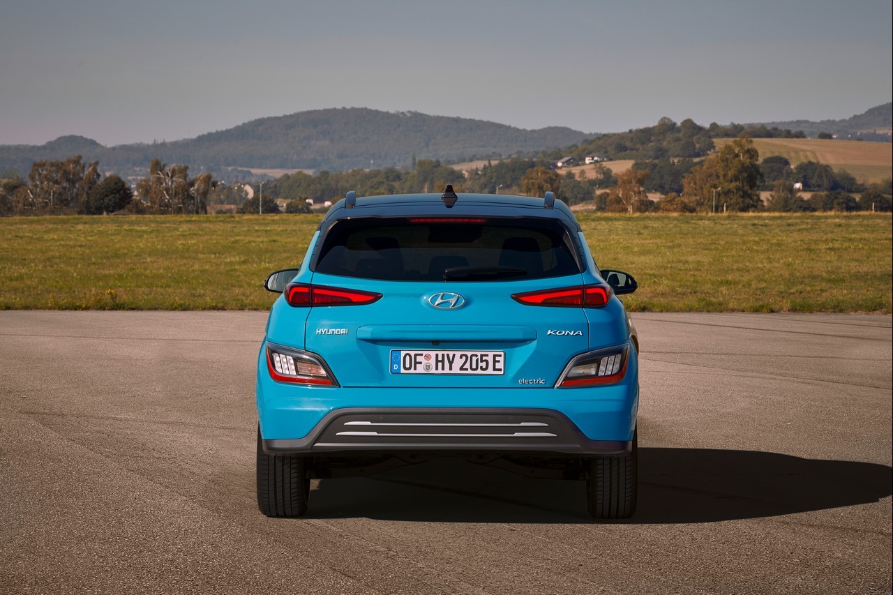 Hyundai Kona Electric 2021: immagini ufficiali