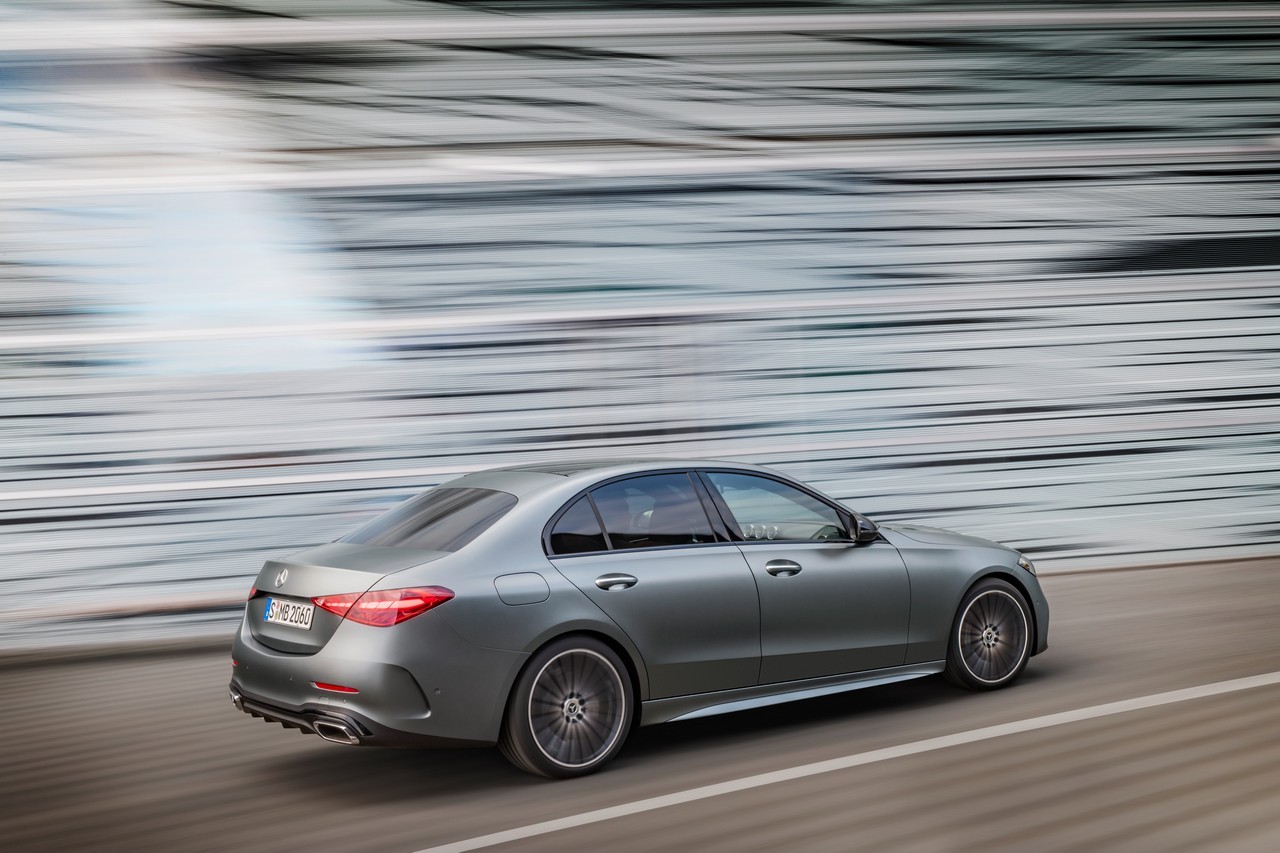 Mercedes Classe C berlina e Station Wagon 2021: immagini ufficiali