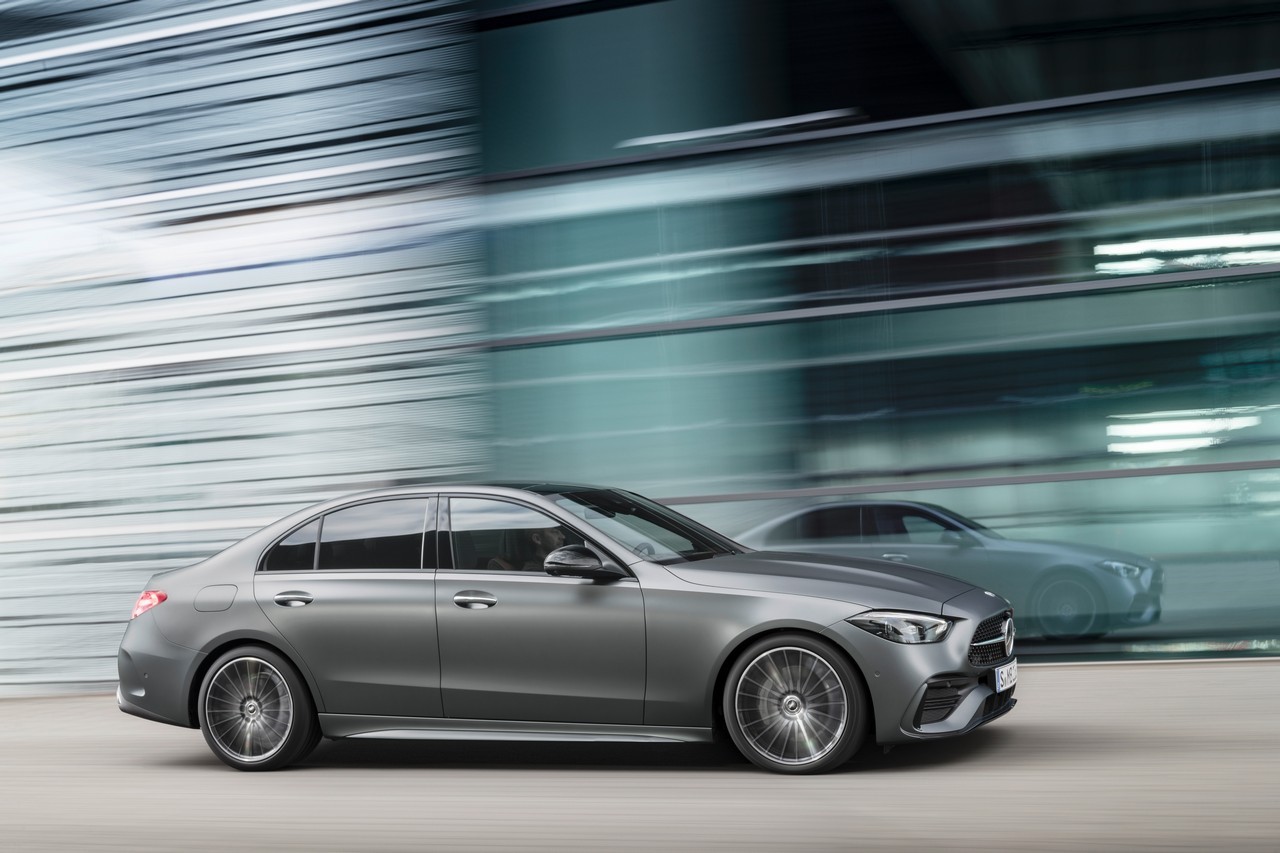 Mercedes Classe C berlina e Station Wagon 2021: immagini ufficiali