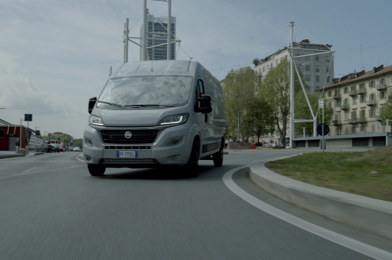 Fiat E-Ducato 2021: immagini ufficiali