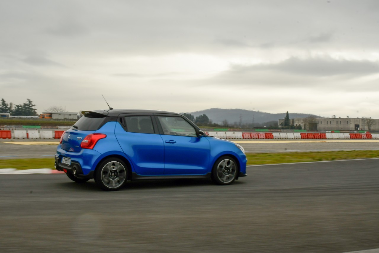 Suzuki Swift Sport Hybrid: la prova su strada