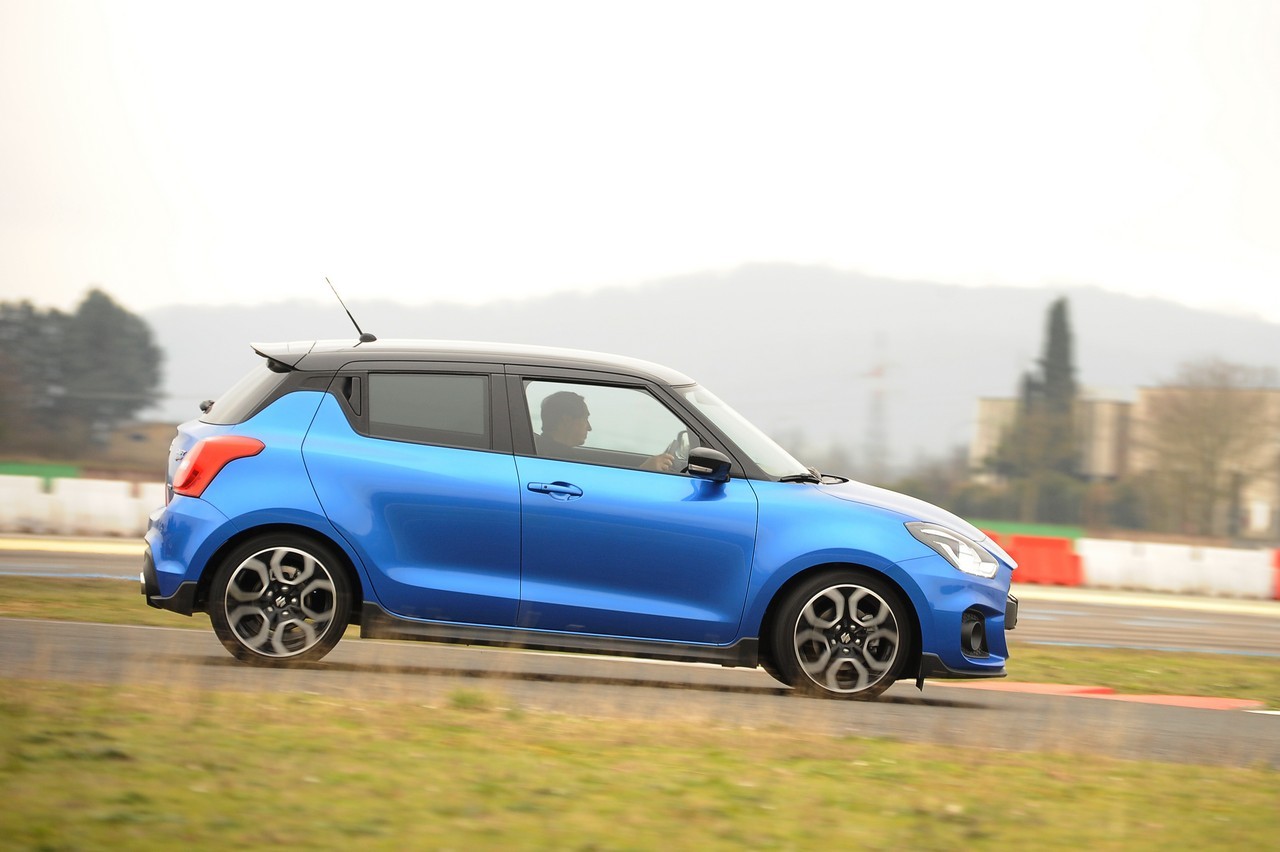 Suzuki Swift Sport Hybrid: la prova su strada