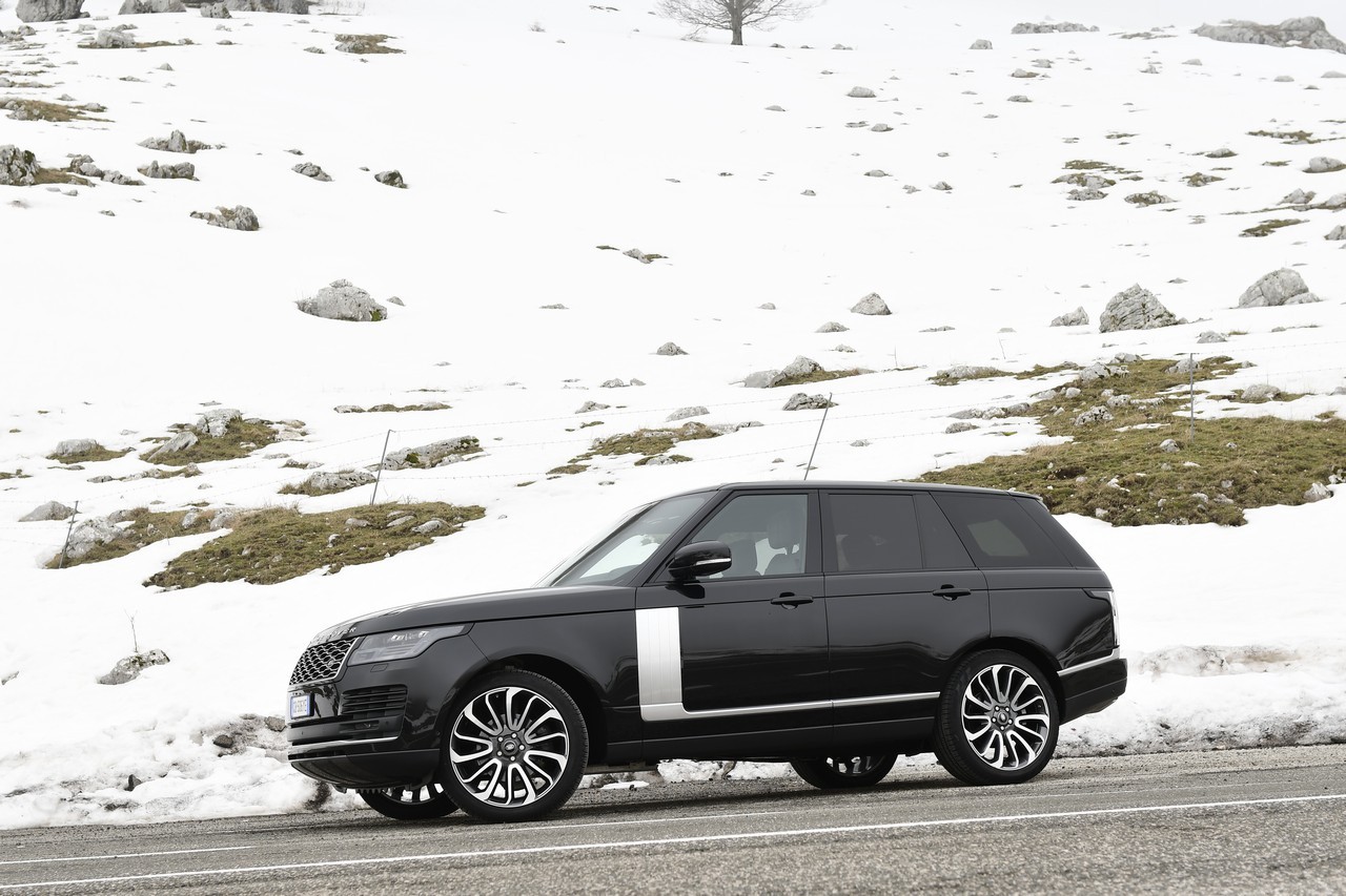 Range Rover 3.0 SDV6 Vogue: prova su strada