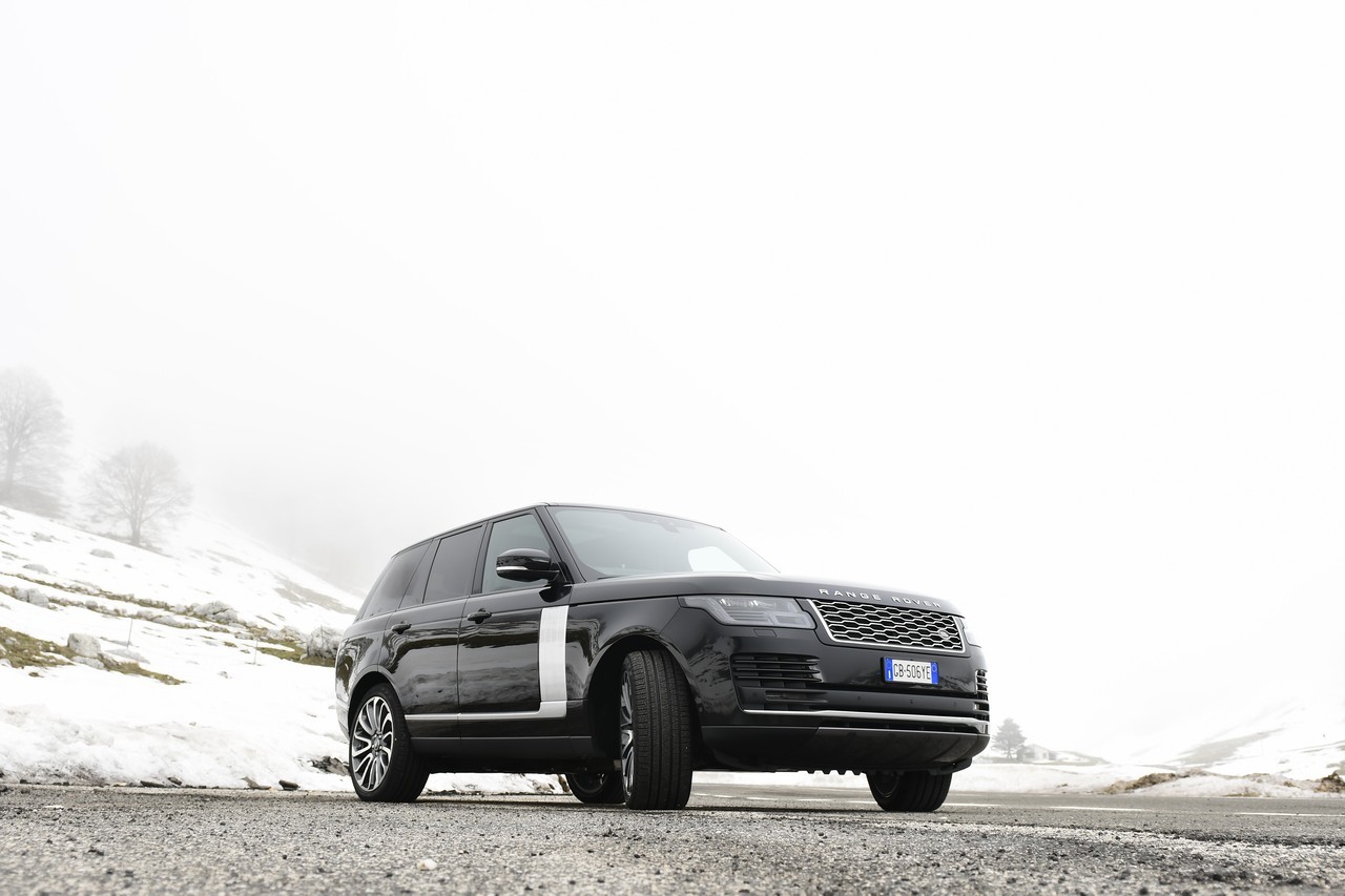 Range Rover 3.0 SDV6 Vogue: prova su strada