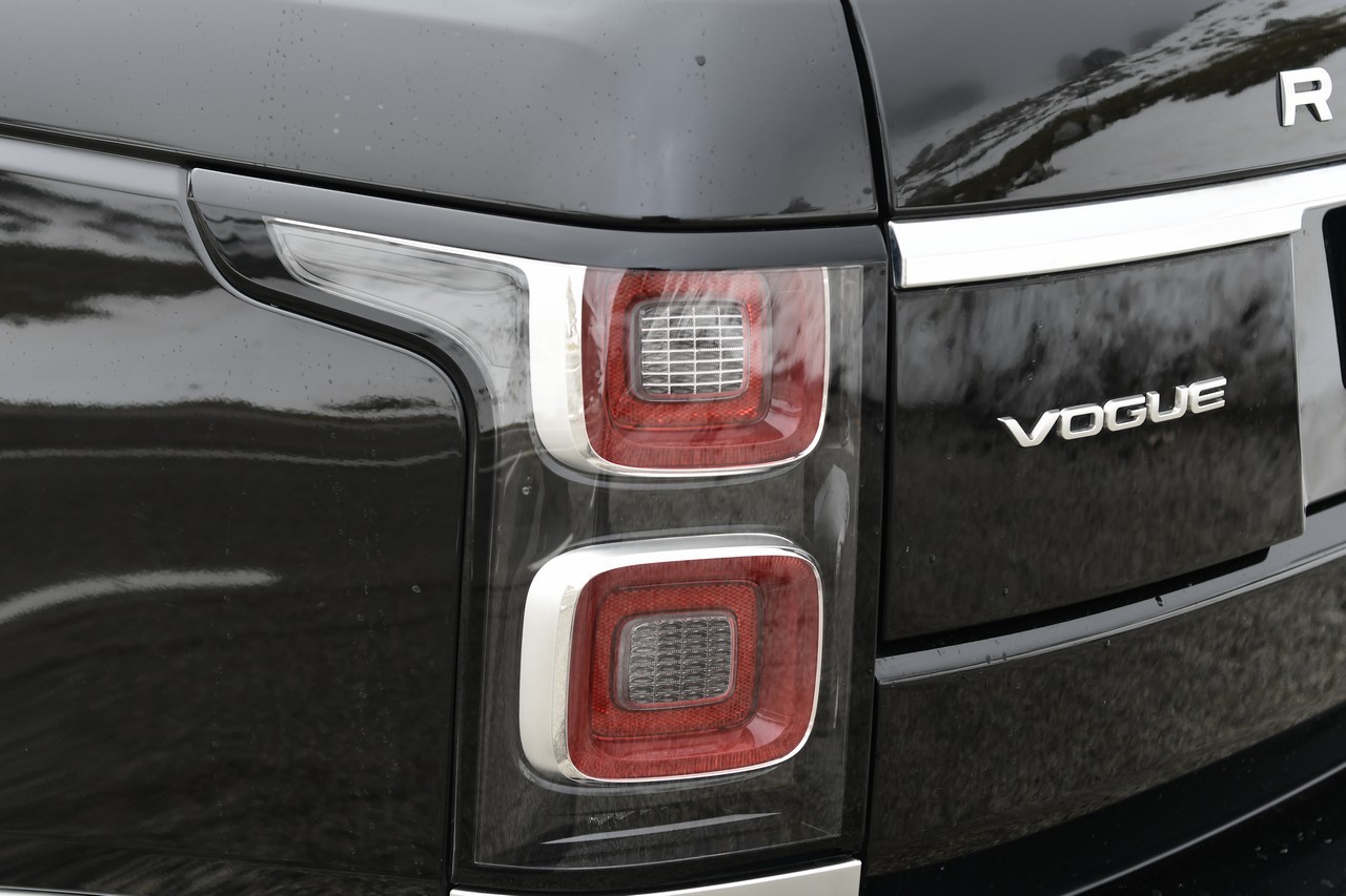 Range Rover 3.0 SDV6 Vogue: prova su strada