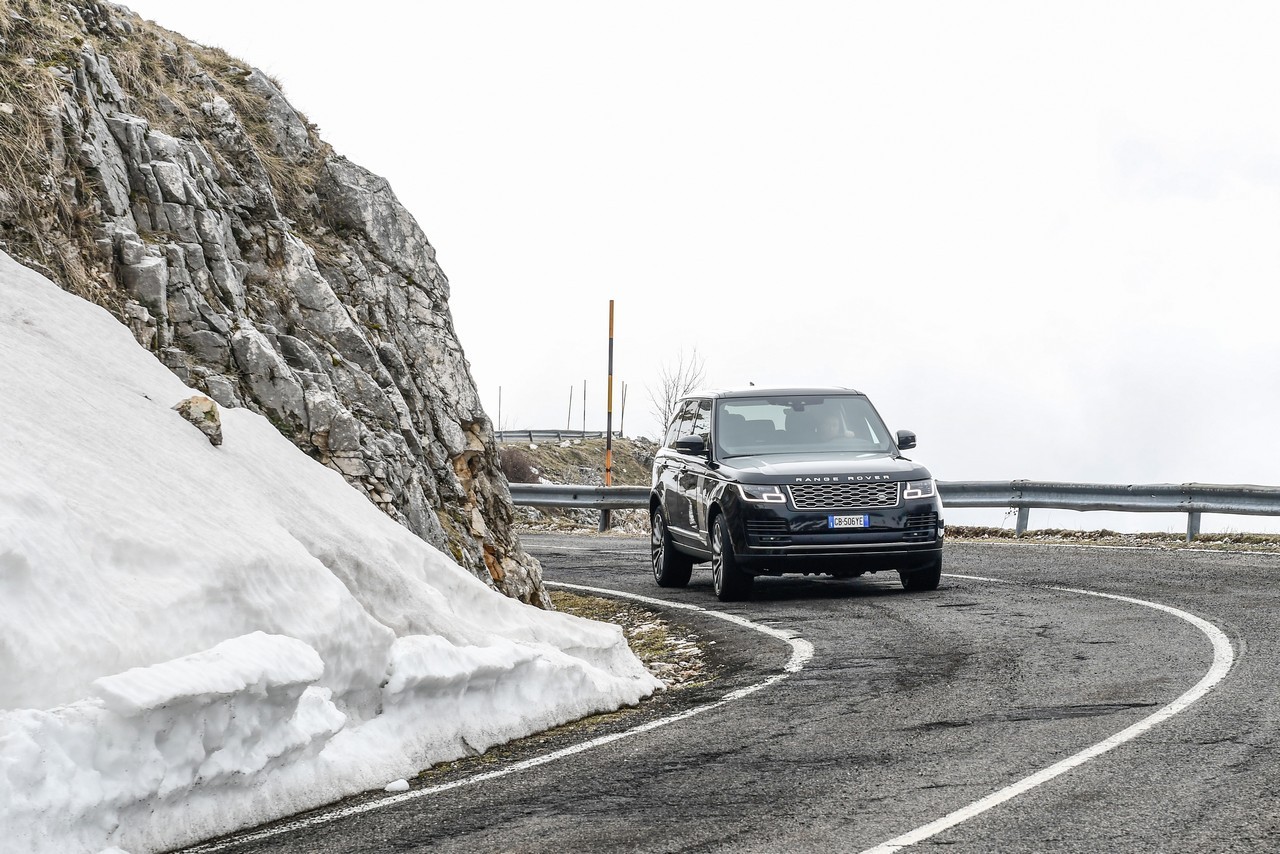 Range Rover 3.0 SDV6 Vogue: prova su strada