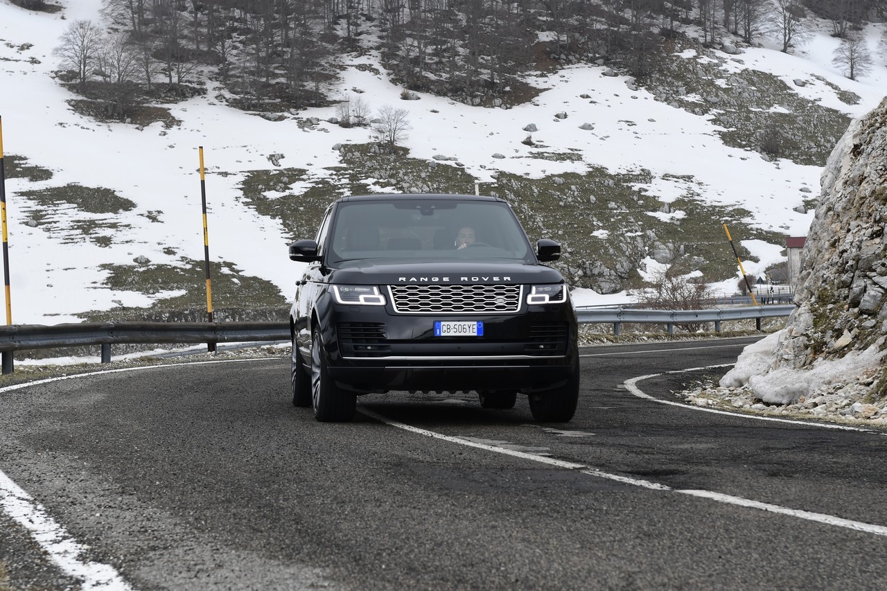 Range Rover 3.0 SDV6 Vogue: prova su strada