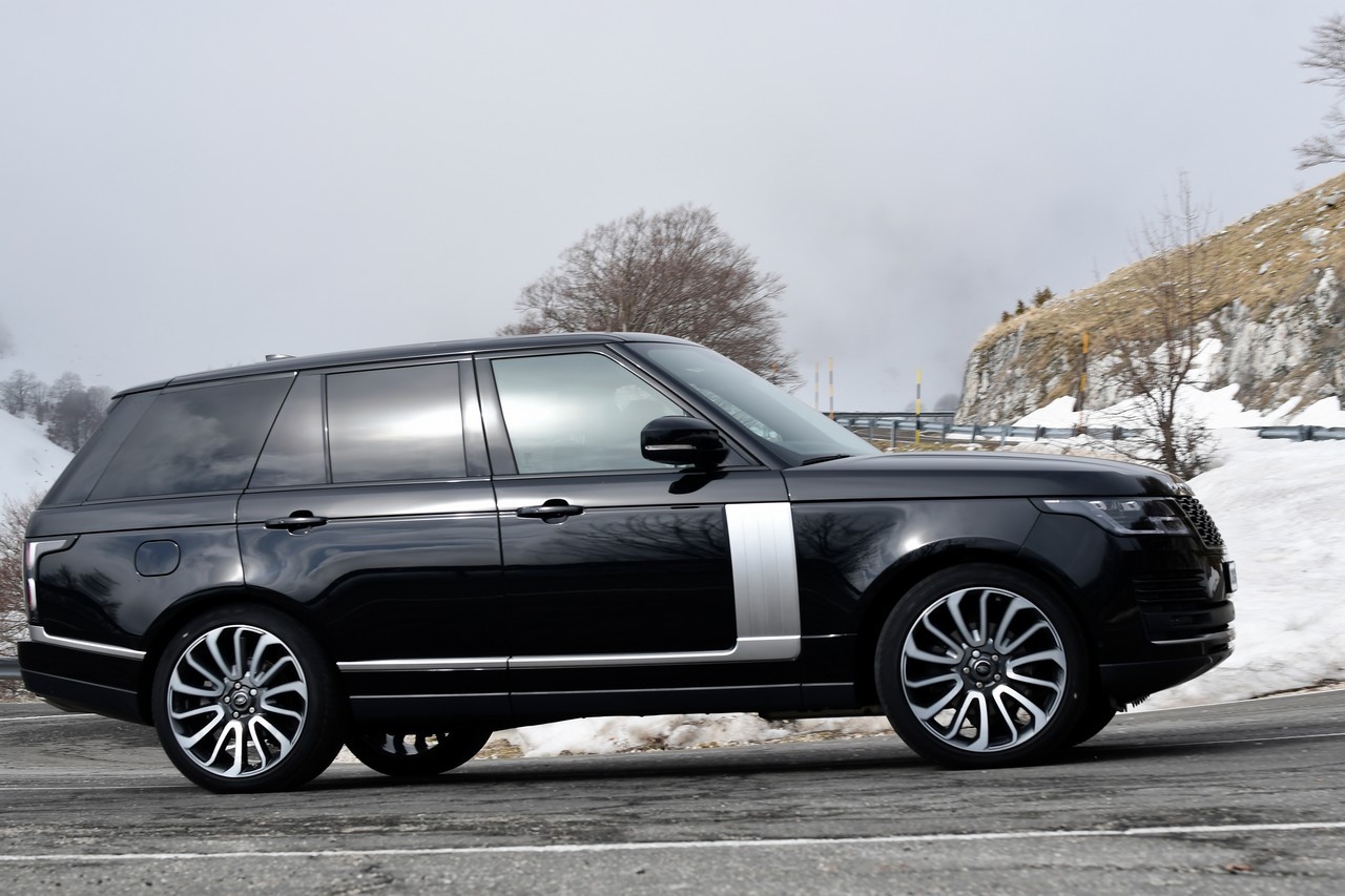 Range Rover 3.0 SDV6 Vogue: prova su strada