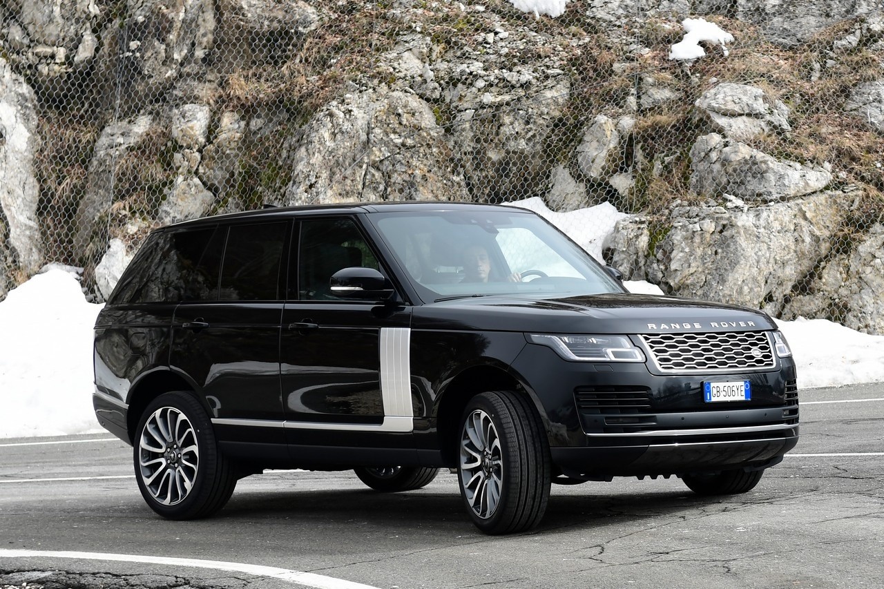 Range Rover 3.0 SDV6 Vogue: prova su strada