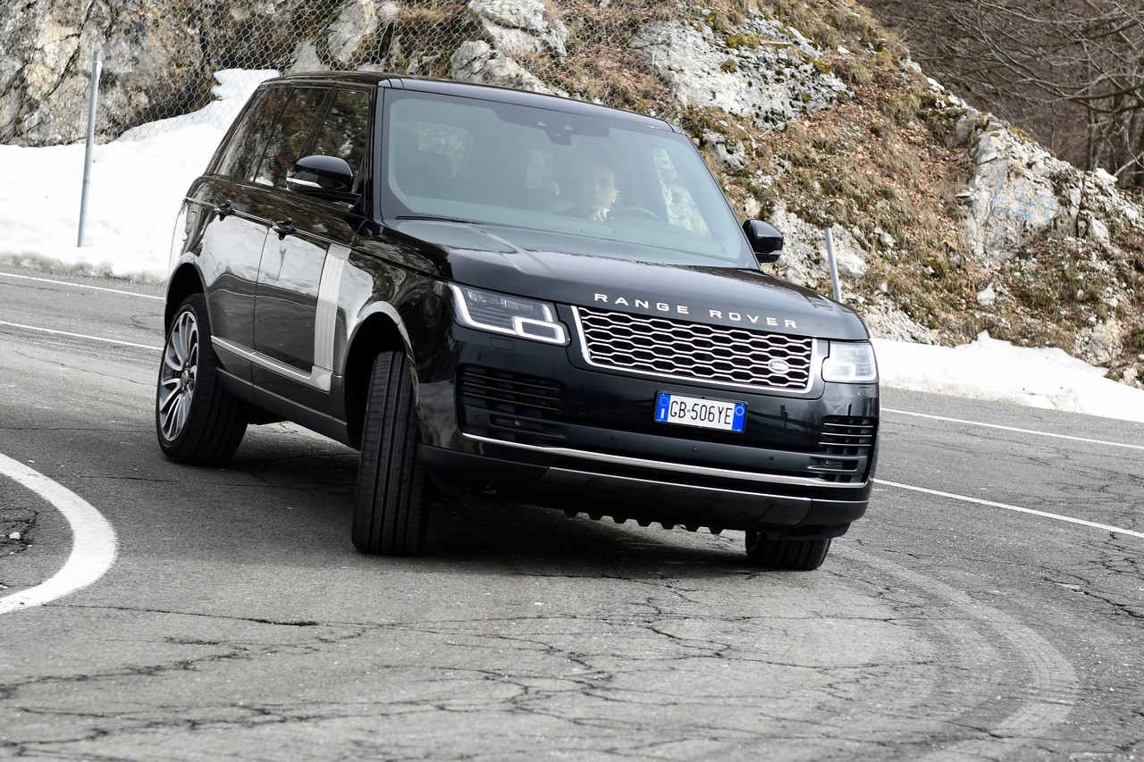 Range Rover 3.0 SDV6 Vogue: prova su strada