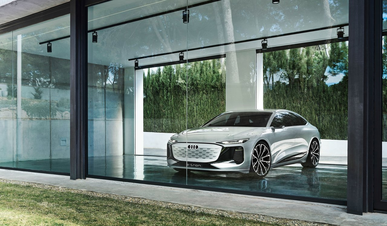 Audi A6 e-tron Concept: immagini ufficiali