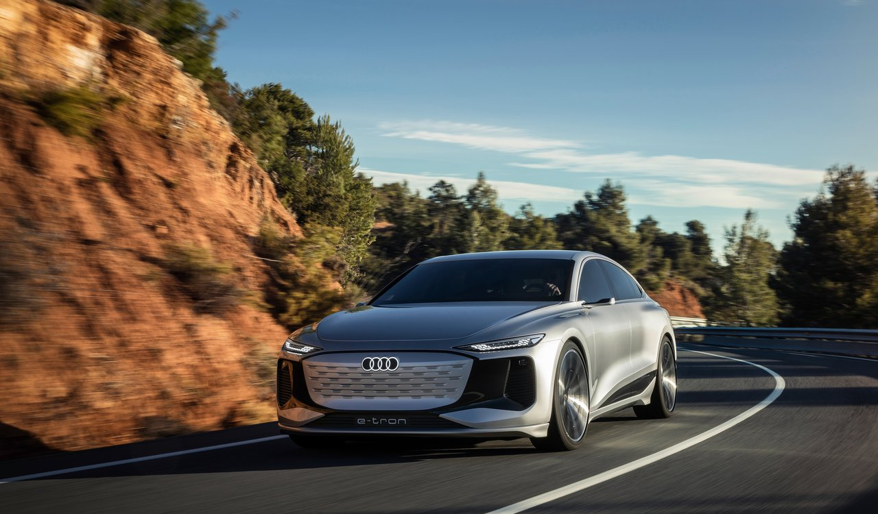 Audi A6 e-tron Concept: immagini ufficiali