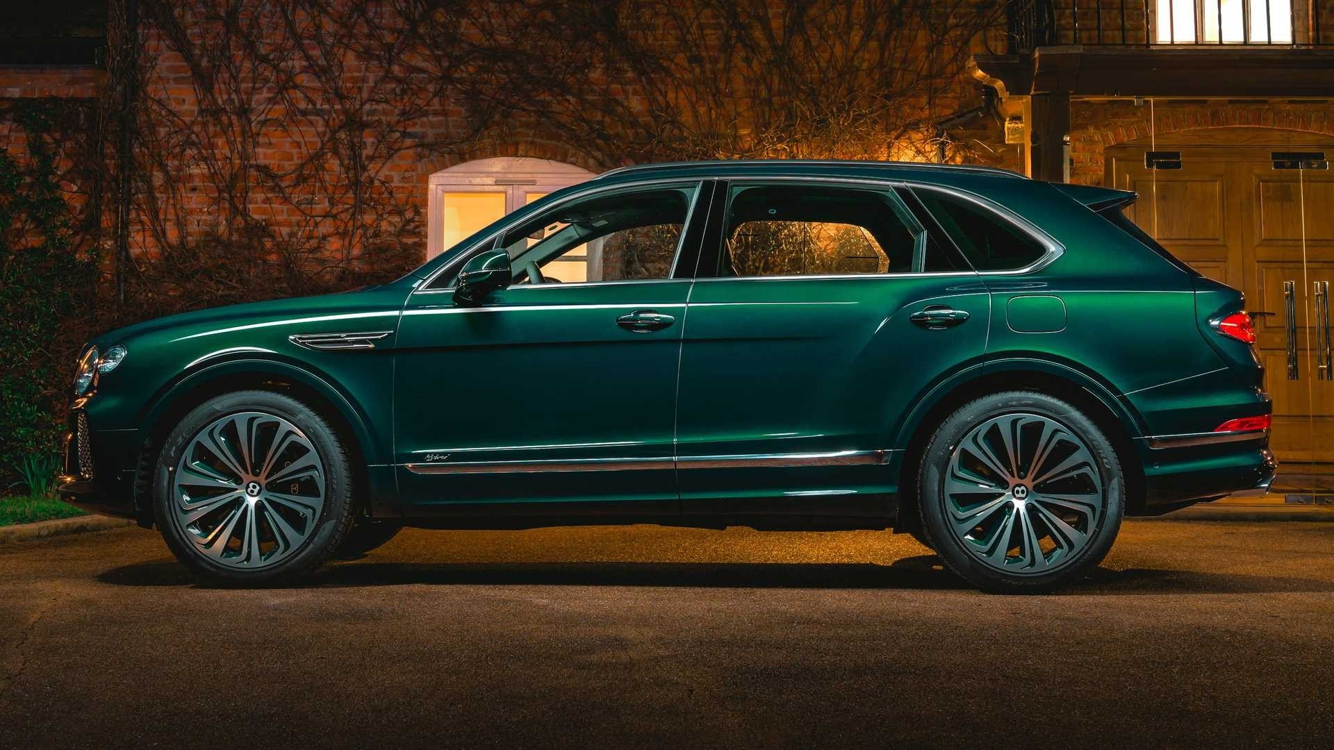 Bentley Bentayga Hybrid by Mulliner: le immagini ufficiali