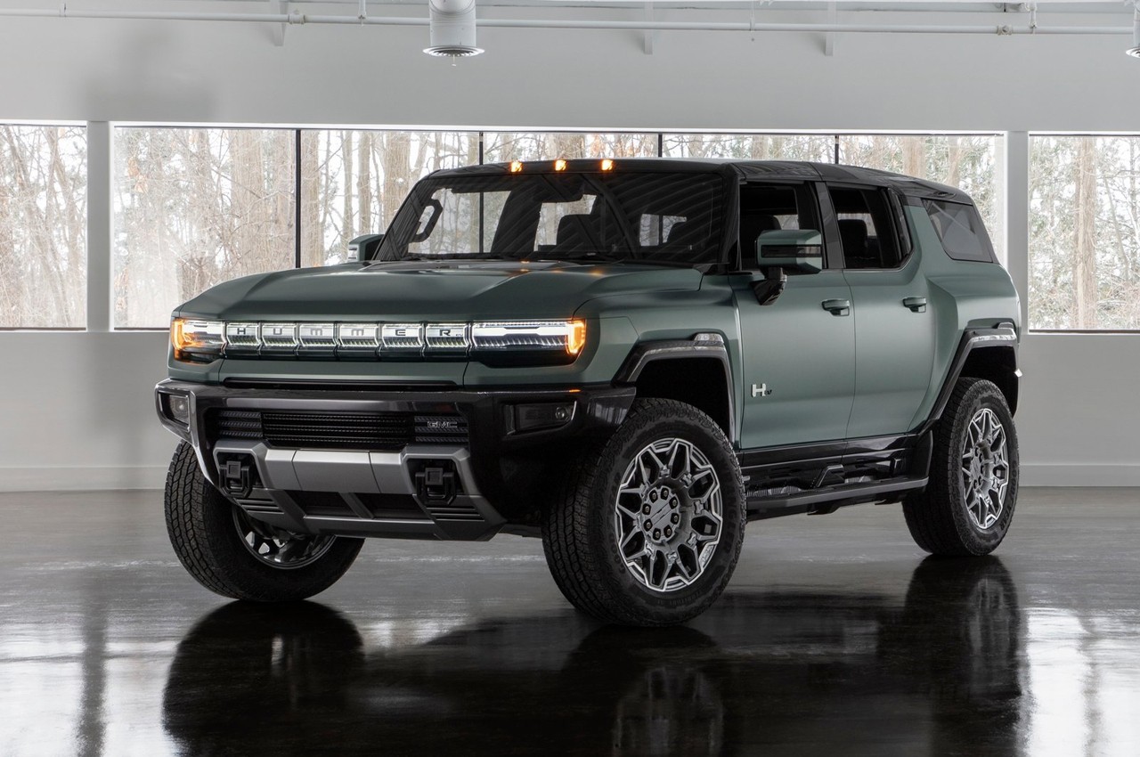 GMC Hummer EV SUV: immagini ufficiali