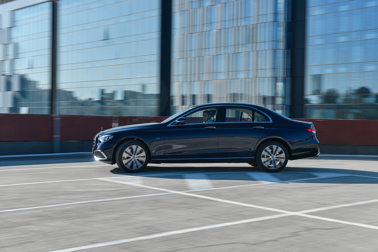 Mercedes-Benz Classe E 300de: la prova su strada