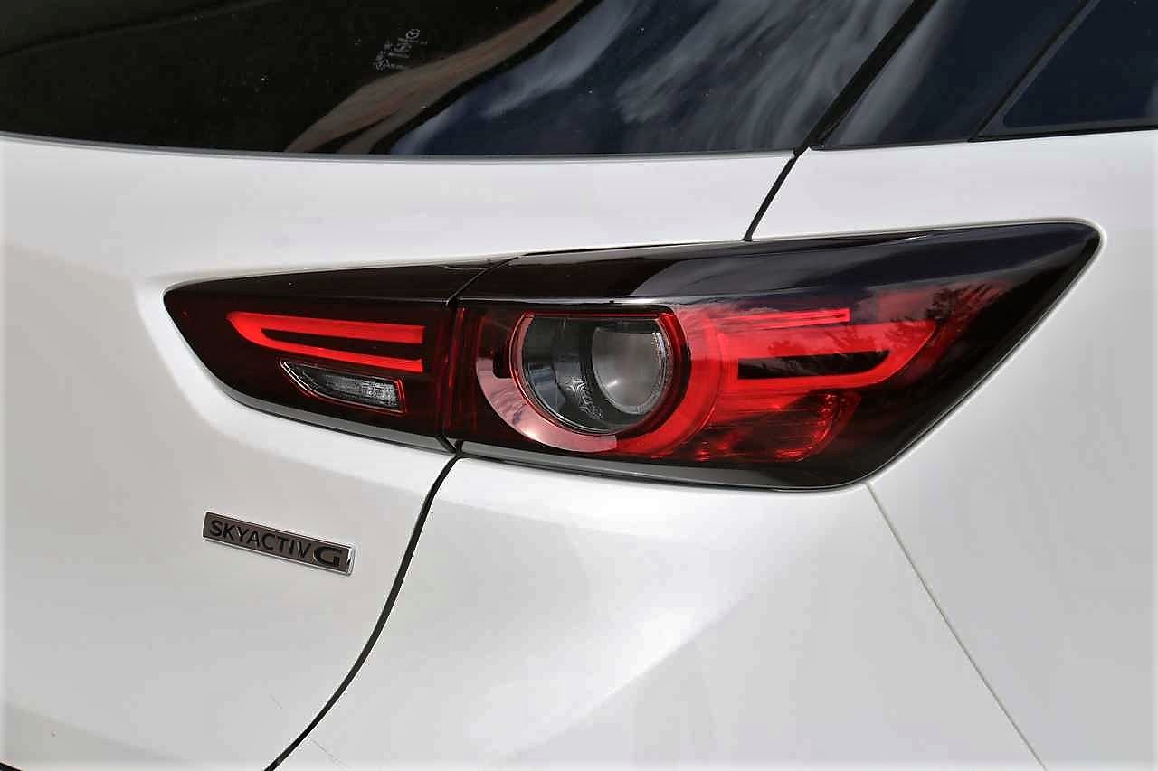 Mazda CX-3 Skyactiv-G 100th Anniversary: la prova su strada