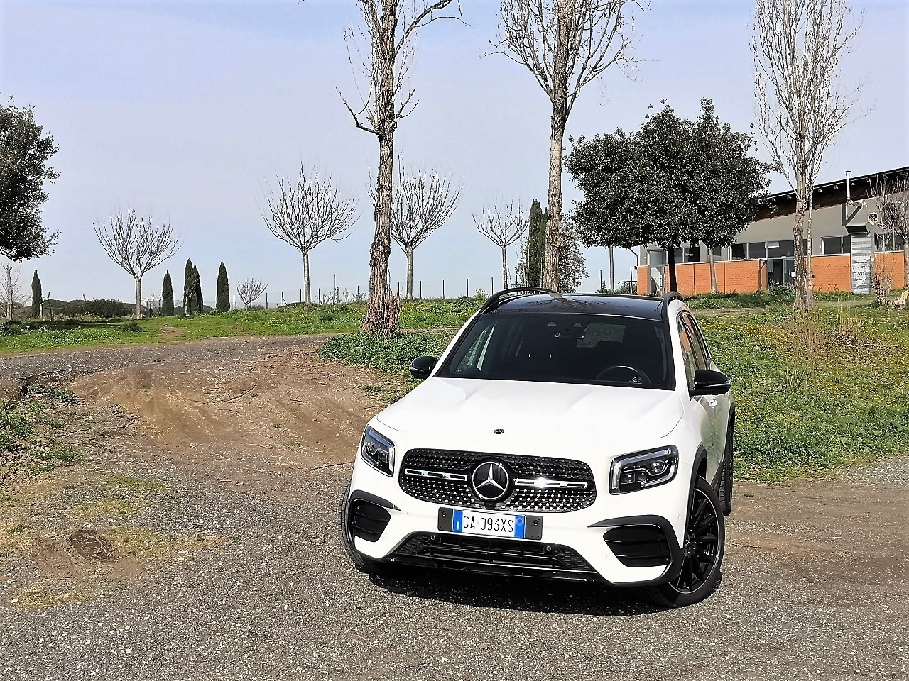 Mercedes GLB 250 4Matic prova su strada