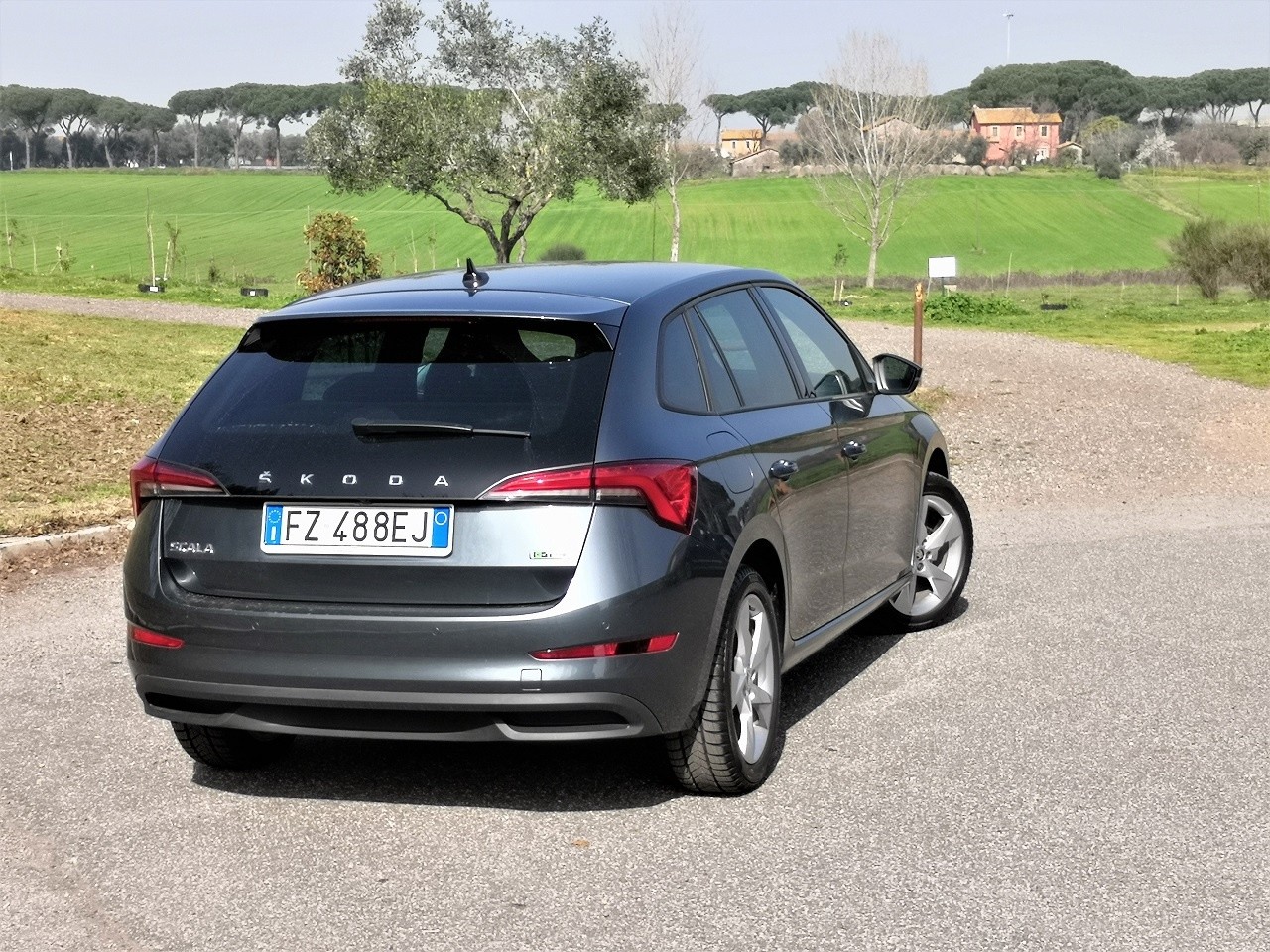 Skoda Scala 1.0 G-TEC: prova su strada