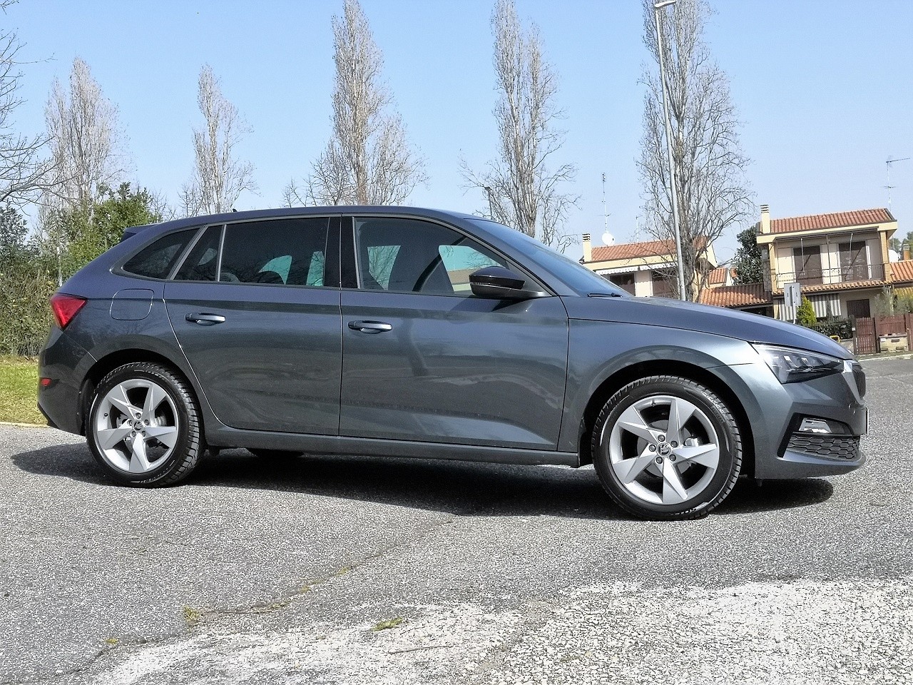 Skoda Scala 1.0 G-TEC: prova su strada