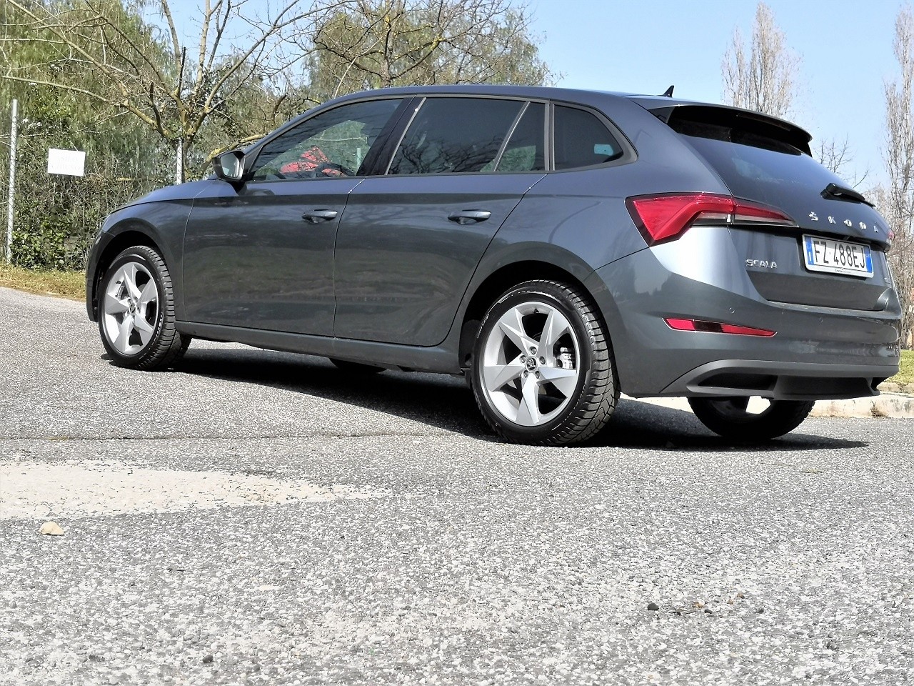 Skoda Scala 1.0 G-TEC: prova su strada