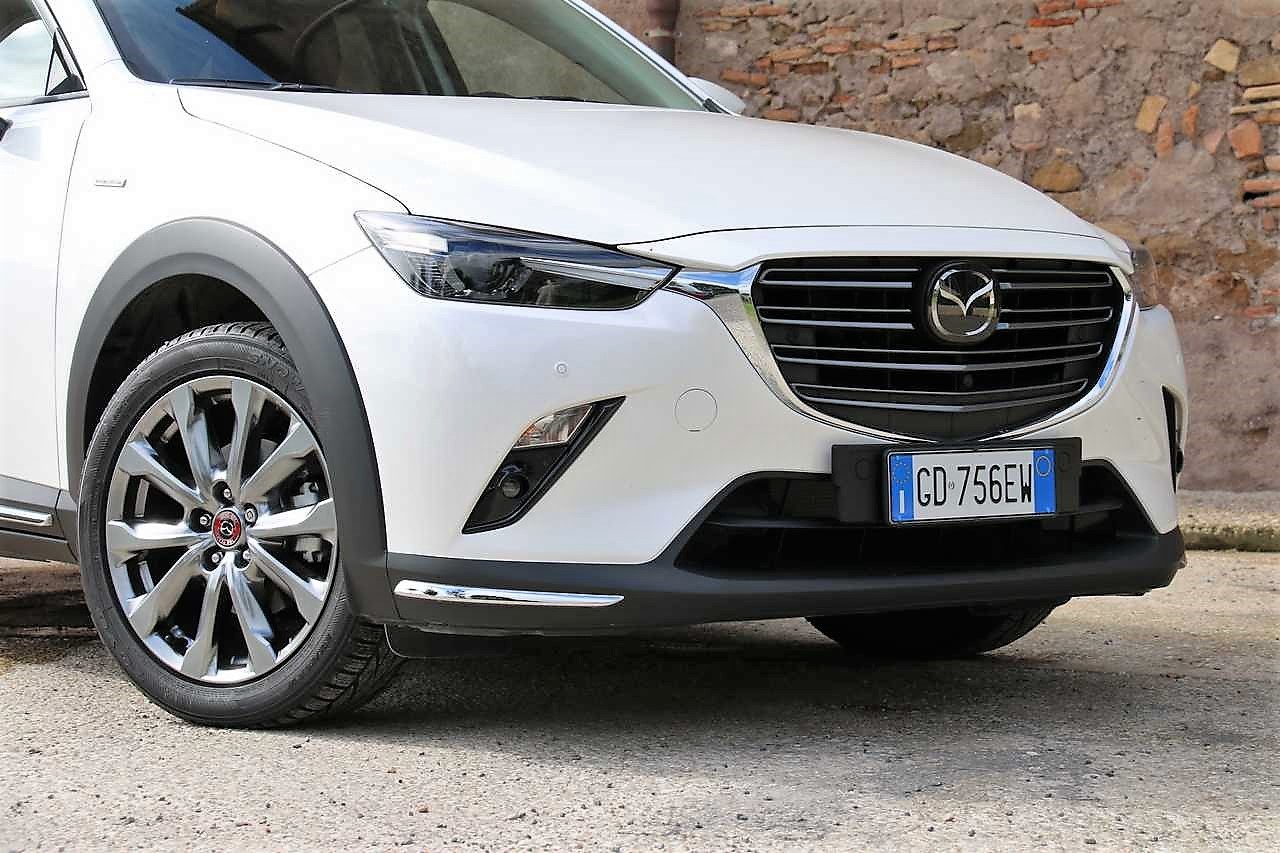 Mazda CX-3 Skyactiv-G 100th Anniversary: la prova su strada