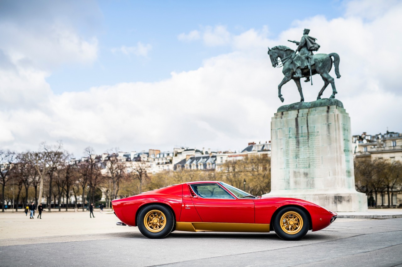 Lamborghini Miura SV: 50 anni di storia nelle immagini