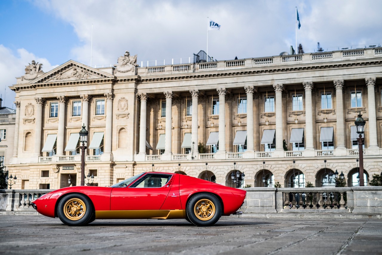 Lamborghini Miura SV: 50 anni di storia nelle immagini