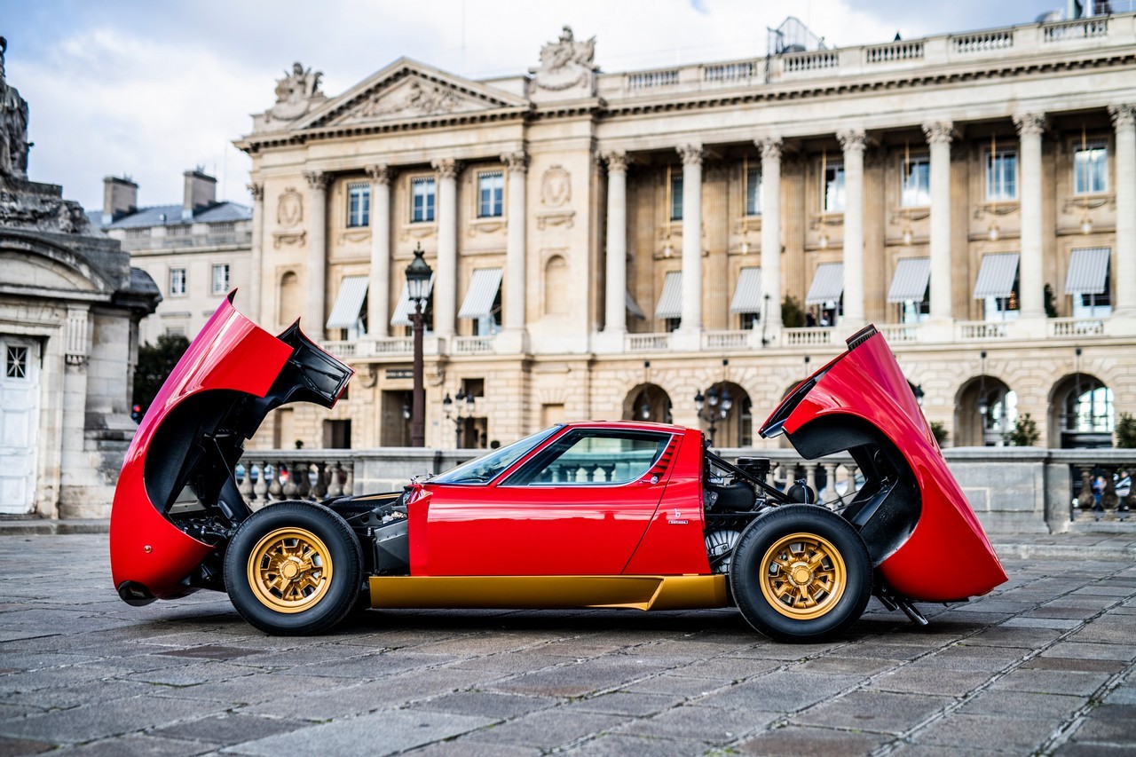 Lamborghini Miura SV: 50 anni di storia nelle immagini