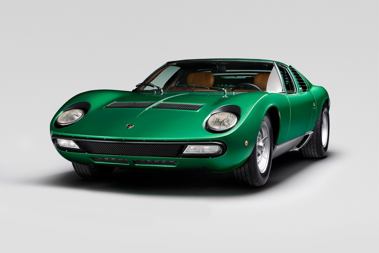 Lamborghini Miura SV: 50 anni di storia nelle immagini