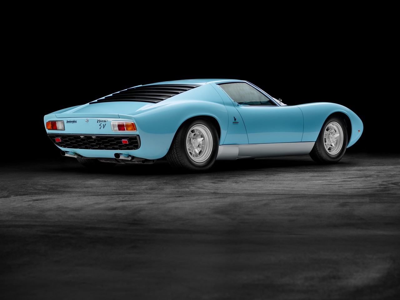 Lamborghini Miura SV: 50 anni di storia nelle immagini