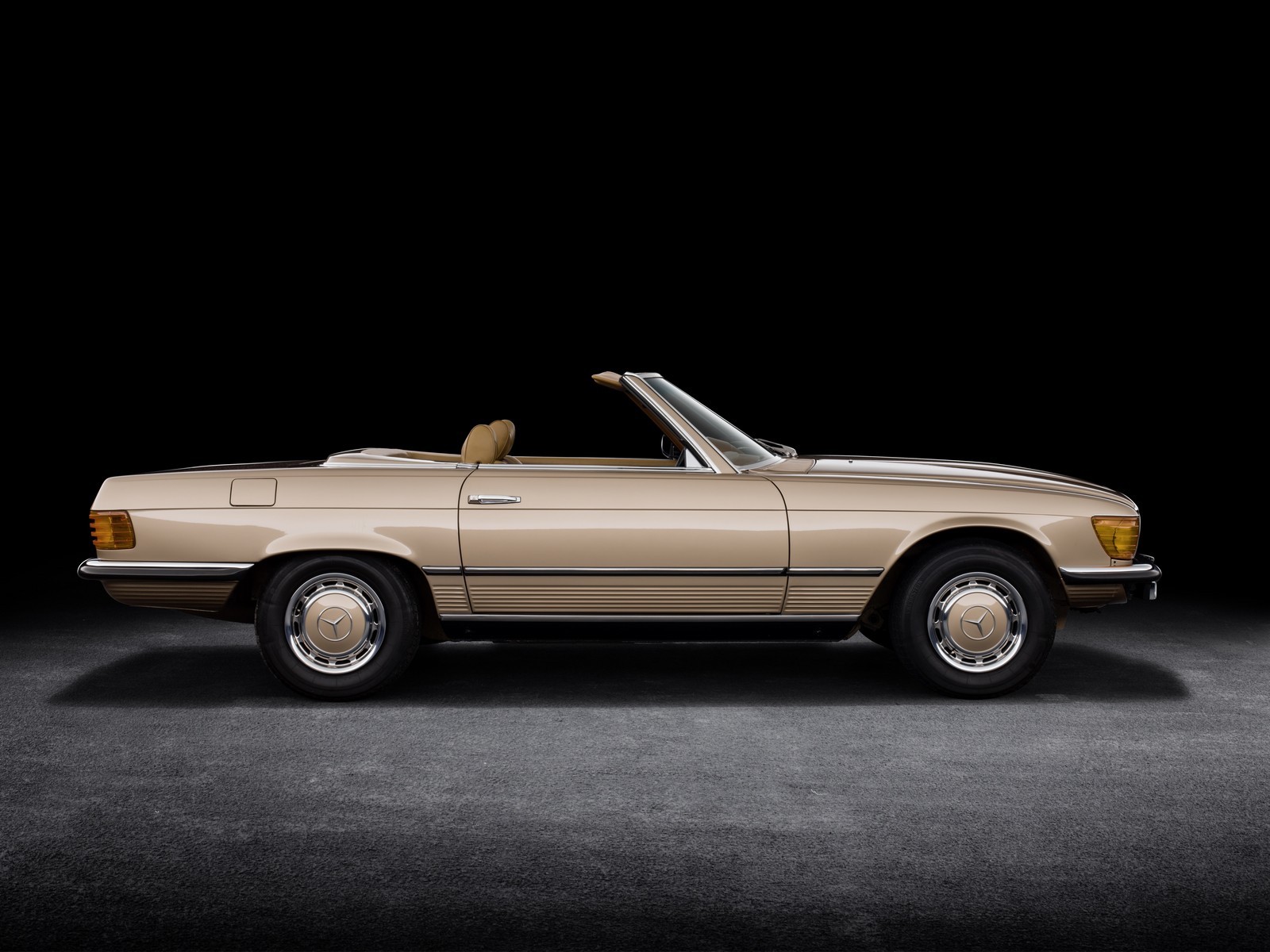 I 50 anni della Mercedes-Benz SL R107