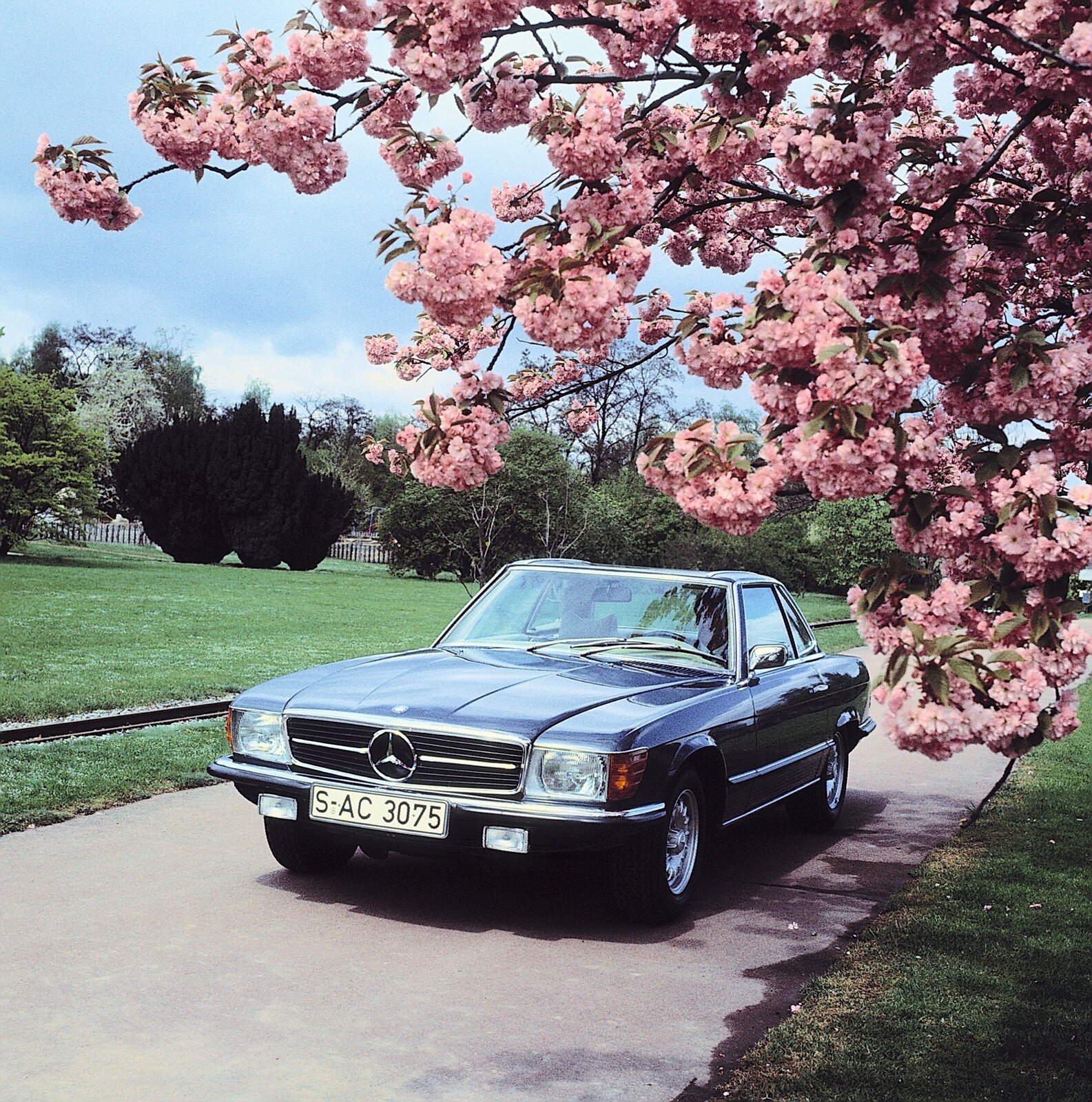 I 50 anni della Mercedes-Benz SL R107