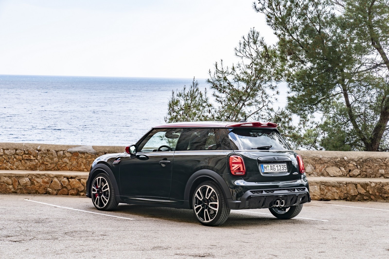 Mini John Cooper Works 2021: immagini ufficiali