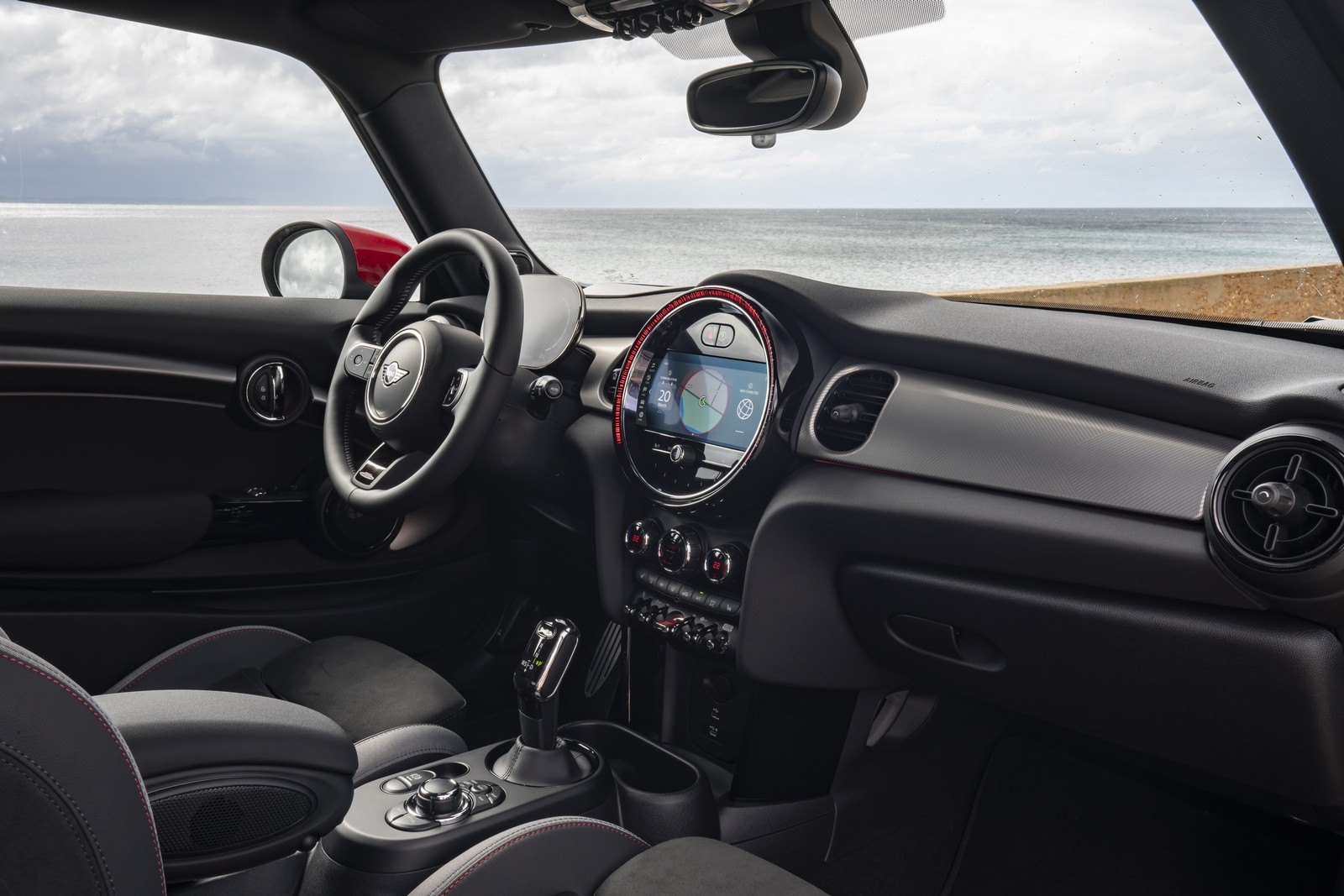 Mini John Cooper Works 2021: immagini ufficiali