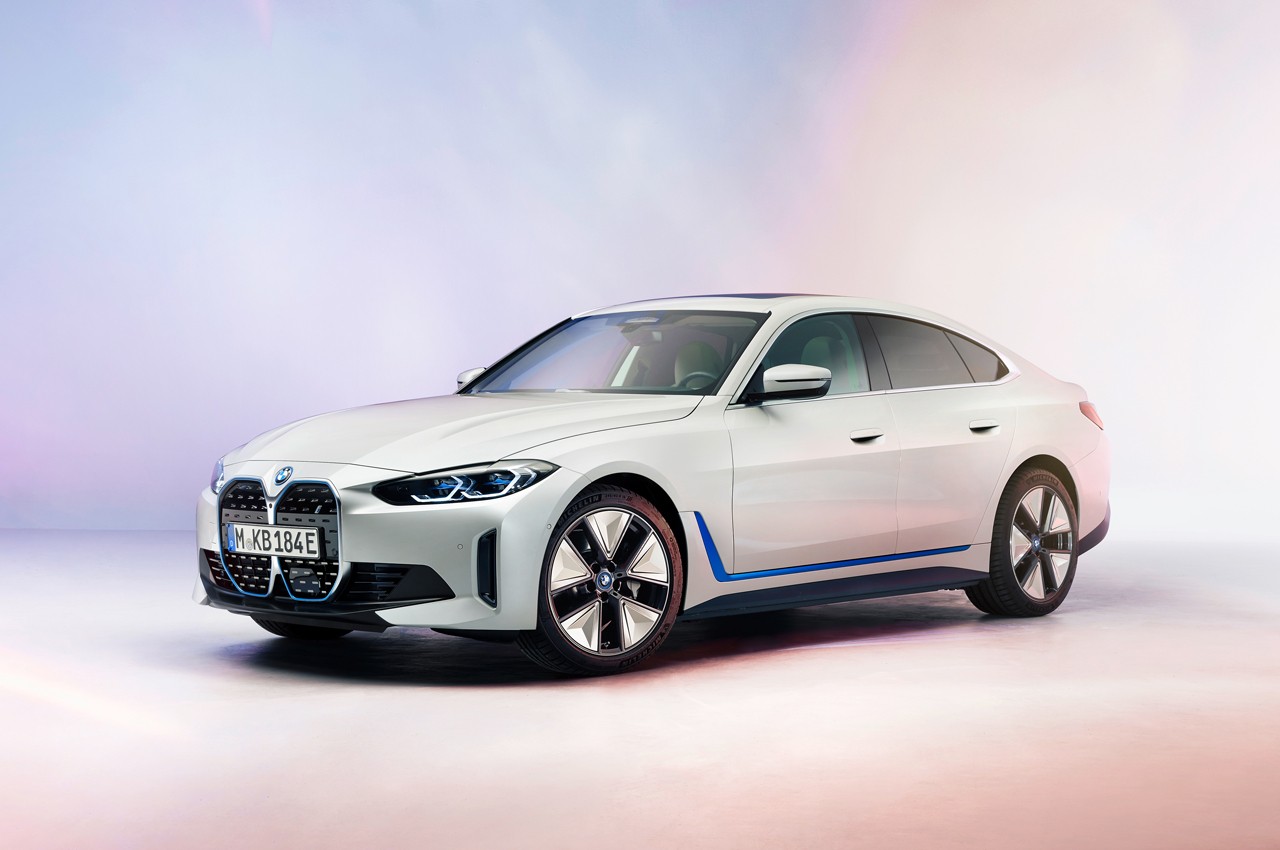 BMW i4 M Sport: immagini ufficiali