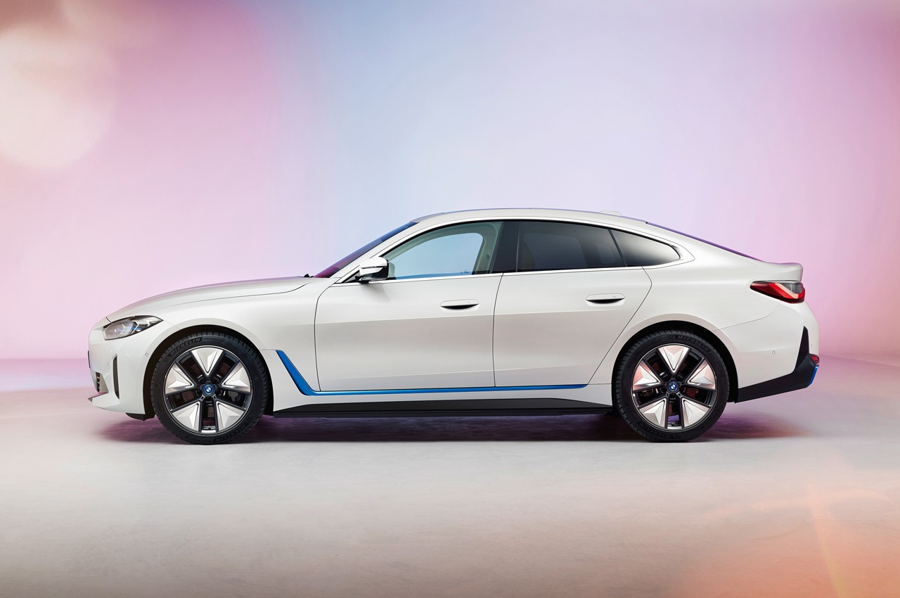 BMW i4 M Sport: immagini ufficiali