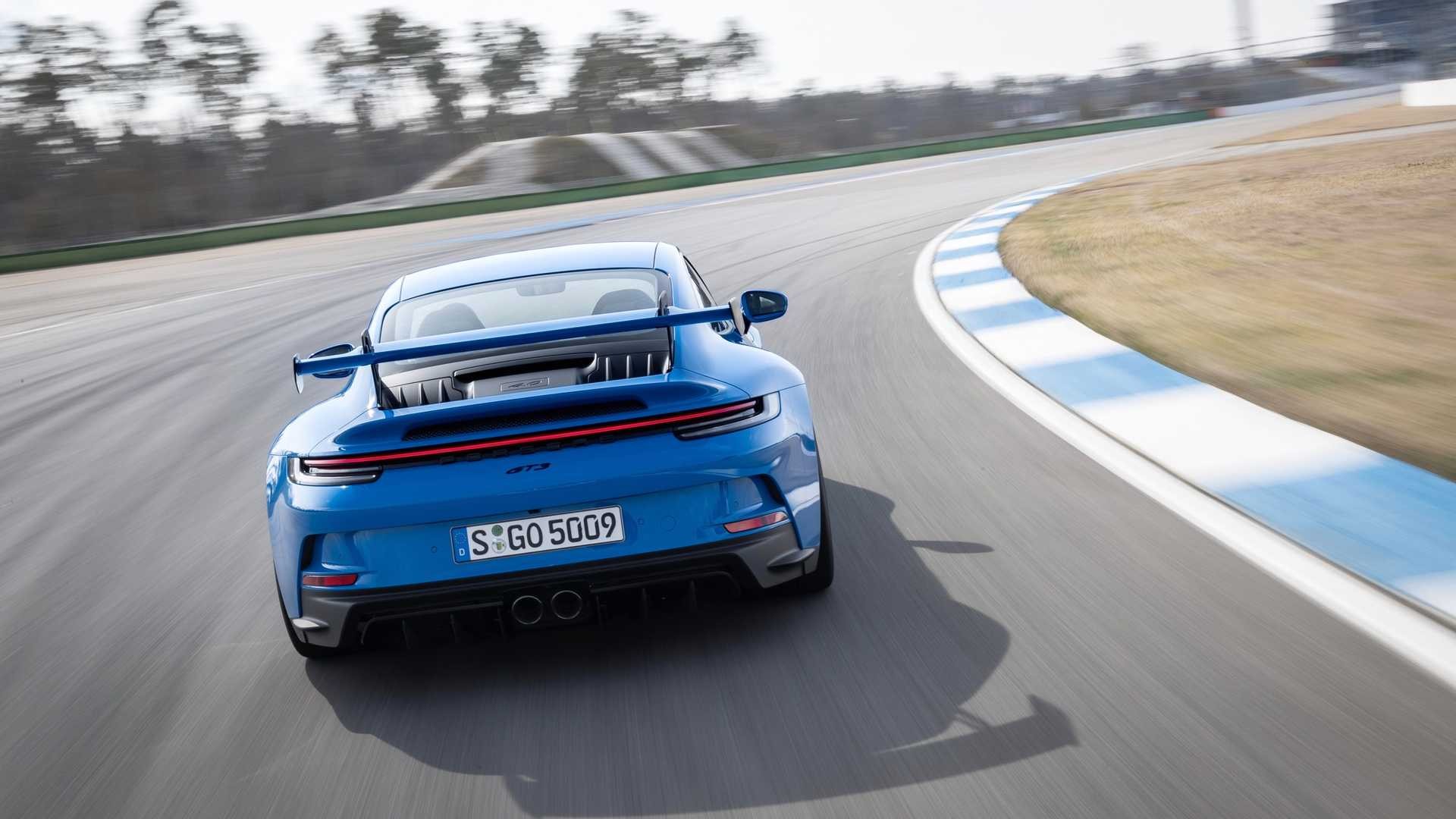 Porsche 911 GT3: le immagini