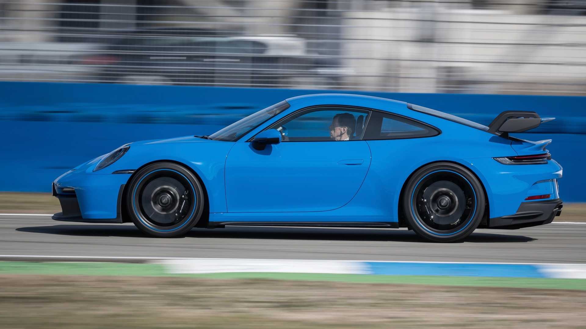 Porsche 911 GT3: le immagini