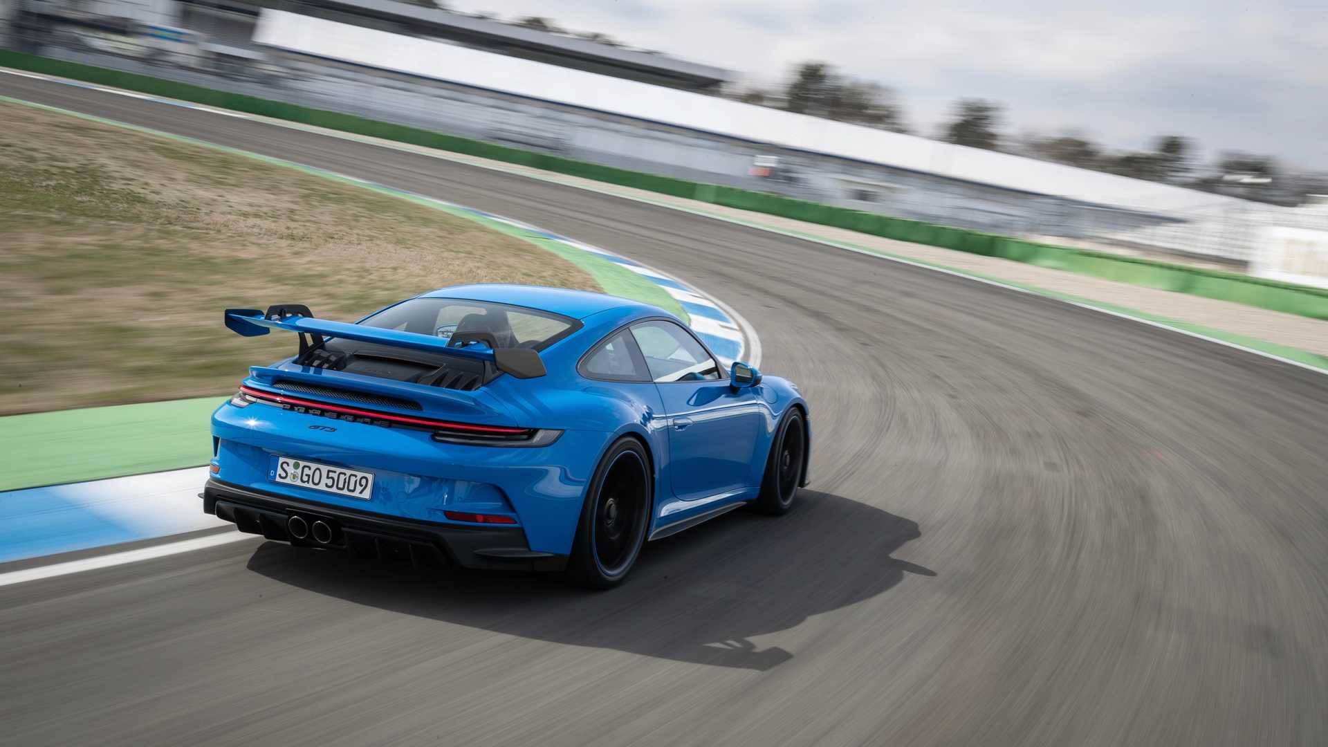 Porsche 911 GT3: le immagini