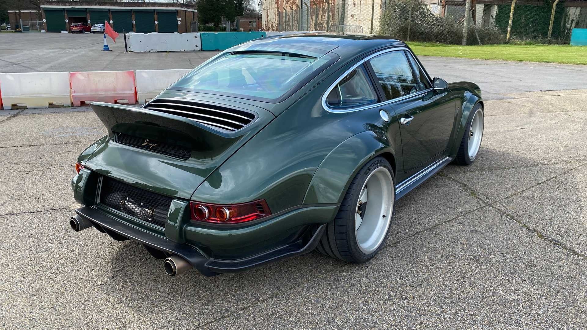 Porsche 911 Singer DLS: le immagini ufficiali