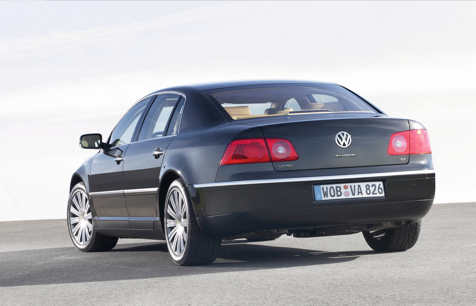 Volkswagen Phaeton: la storia nelle immagini