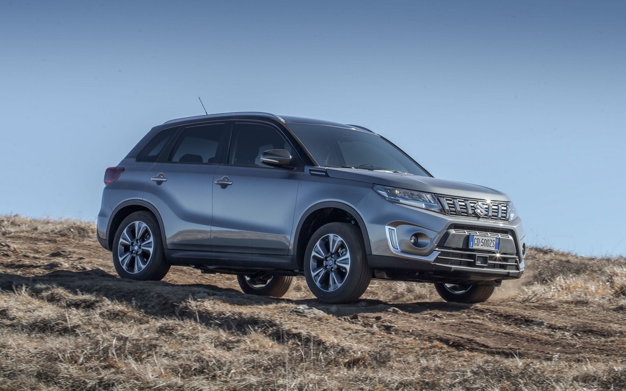 Suzuki Vitara Hybrid 2021: le immagini ufficiali