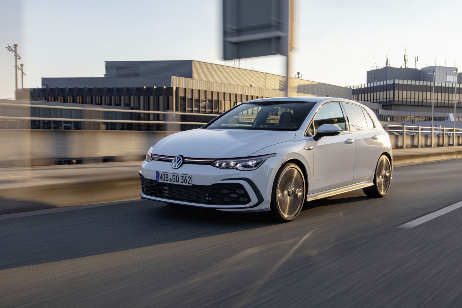 Volkswagen Golf GTI 2021: immagini ufficiali